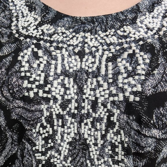 H&M New Icons Floral Embroidered Tunic, Sz. US4 - Picture 4 of 4